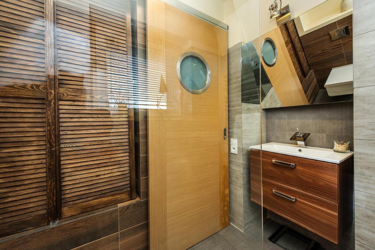 Apartament Debnicki Apartment Красков Екстериор снимка